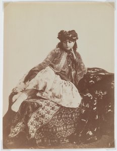 Liegende Frau mit Turban von Antoin Sevruguin