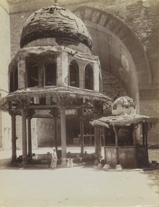 Brunnen in der Moschee des Sultans Hassan, Ägypten von Antonio Beato