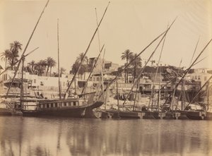Blick auf Assuan - Entlang des Nils, 1870er - 1880er Jahre von Antonio Beato