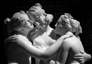 Antonio Canovas Statue Die drei Grazien, 2019 von Antonio Canova
