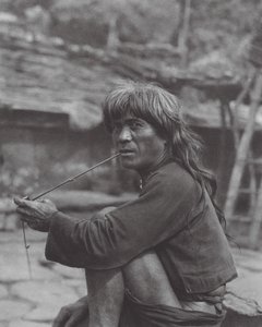 Japan: Häuptling des Paiwan-Stammes in Raisha von Axel von Graefe