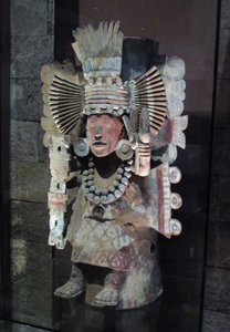 Weihrauchbrenner in Form der Maisgöttin Xilonen, Tlahuac, Spätpostklassische Periode, ca. 1500 von Aztec