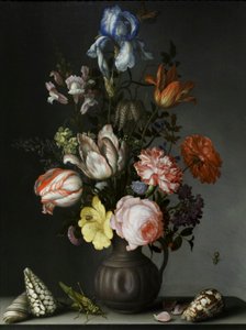 Blumen in einer Vase mit Muscheln und Insekten, um 1630 von Balthasar van der Ast
