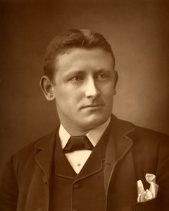 Austin Brereton, britischer Autor, 1886