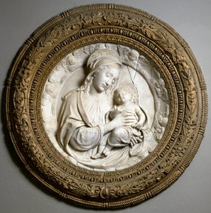 Jungfrau und Kind. Skulptur von Benedetto da Maiano