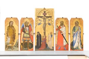 Kreuzigung mit Trauernden und Maria Magdalena am Fuß des Kreuzes