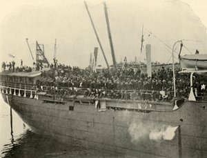 Matteawan Docking, Nachmittag des 9. Juni, Spanisch-Amerikanischer Krieg, 1898, 1899 von Burr McIntosh