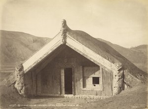 Runanga House - Wairoa - Nach dem Ausbruch 10. Juni 1886, Juli 1886 (Albuminabzug) von Burton Brothers Studio