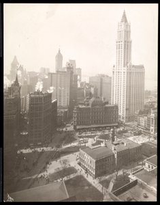 Luftaufnahme des City Hall Parks, City Hall und des Postamts von Byron Company