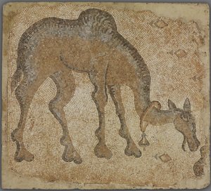 Mosaikfragment mit grasendem Kamel von Byzantine
