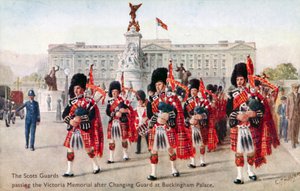 Die Scots Guards, Victoria Memorial, Buckingham Palace (Farblitho)