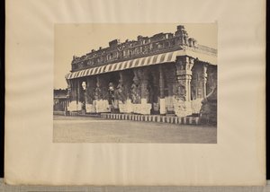 Madura. Trimul Naiks Choultry, Westfront von Capt. Linnaeus Tripe