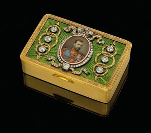 Eine kaiserliche Präsentations-Schnupftabakdose, mit einem Aquarell auf Elfenbein-Miniatur von Kaiser Nikolaus II., ca. 1890