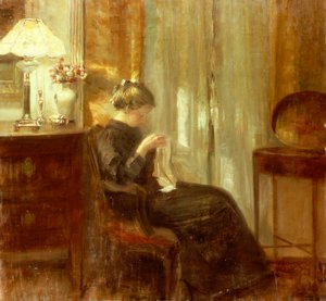 Eine Frau, die in einem Innenraum näht von Carl Holsoe