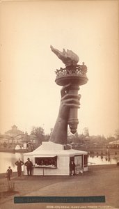 Bartholdis "Freiheit"- Hand und Fackel, Centennial Exhibition, Philadelphia