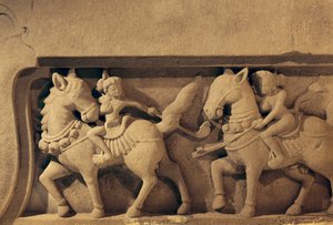 Relief von Polospielern, My Son Stil