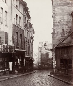 Rue de la Montagne-Sainte-Geneviève nahe der Kreuzung Rue LaPlace von Charles Marville