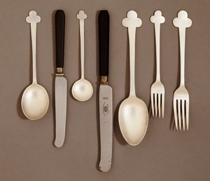 Versilbertes Tafelservice für E. Bingham & Co., ca. 1906 von Charles Rennie Mackintosh