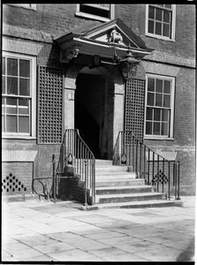 Lamb Building, Church Court, Temple, City of London, Greater London Authority, 1930er Jahre von Charles William Prickett