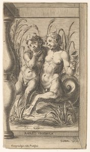 Zwei Tritonen umarmen sich, einer spielt eine Panflöte, der zweite hält eine Muschelschale, gesetzt innerhalb ..., 1579 von Cherubino Alberti
