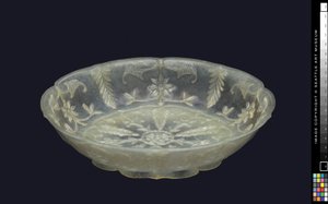 Blumendesign-Teller, 19. Jahrhundert von Chinese School