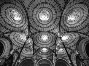 Ornate Kuppeldecke