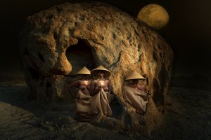Stammesfrauen unter dem Mond