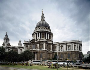 Ansicht der Kathedrale von Saint Paul, entworfen von Christopher Wren von Christopher Wren