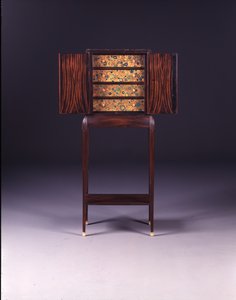 Schmuckschrank, ca. 1925 von Clement Mere