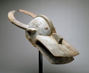 Helmmaske einer Buschkuh (Vara-Gesellschaft), Westsudan, Subsahara-Afrika, spätes 19. Jahrhundert von Culture Chamba