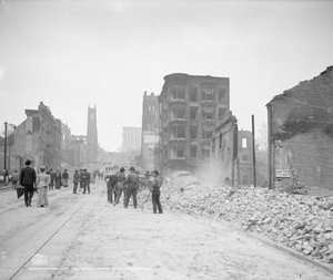 Beseitigung der Trümmer in der California Street, San Francisco