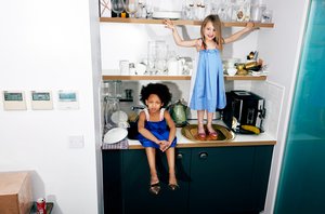 Kinderschuhe, 2017 von Diana Gomez