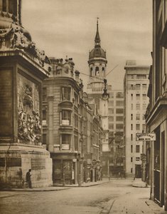 Am Fuße des Denkmals von Fish Street Hill, um 1935
