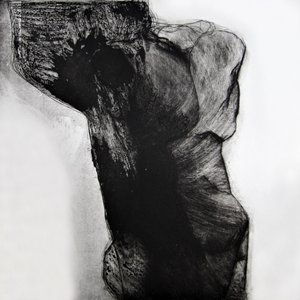 Dunkle abstrakte Form von Doris Schmitz