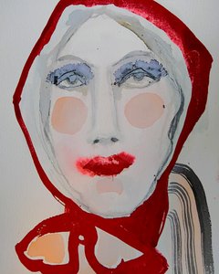 Porträt einer Frau mit roter Kapuze von Doris Schmitz