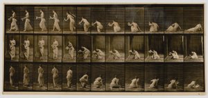 Frau erhebt sich vom Sitzen auf dem Boden, aus dem Buch Animal Locomotion von Eadweard Muybridge