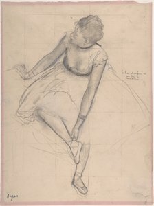 Tänzerin, die ihren Schuh anpasst von Edgar Degas