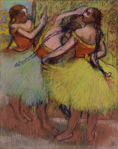 Drei Tänzerinnen mit geflochtenem Haar von Edgar Degas