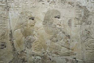 Ägyptische Antike: Basrelief, das die Gäste eines Begräbnisbanketts darstellt - Grab des Wesirs Ramose (18. Dynastie) - Luxor, Theben, Grab der Adligen Ägypten von Egyptian 18th Dynasty