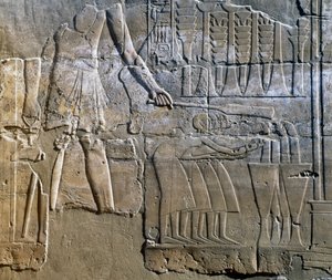 Priester, der die Arbeit der Frauen überwacht, Wandrelief, Kolonnade des Amun-Tempels (Unesco-Welterbeliste)