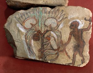 Ostrakon, das einen Affen zeigt, der Datteln pflückt, beobachtet von einem jungen Mann aus Ägypten, West-Theben, Deir el-Medina von Egyptian 19th Dynasty