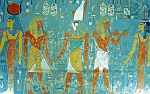 Tal der Könige, Grab von Horemheb Pharao vor Osiris, Isis, Ma