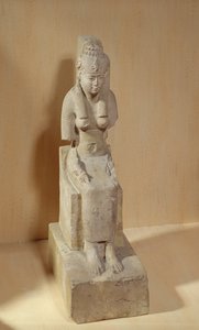 Statue der Göttin Rattawy, aus Medamud von Egyptian Ptolemaic Period