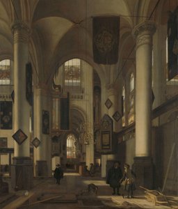 Innenansicht einer protestantischen gotischen Kirche mit Motiven aus der Oude und Nieuwe Kerk in Amsterdam