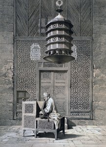 Moschee des Grabmals von Sultan Barqouq, Kairo, Ägypten: die Tür zum Grab von Emile Prisse d