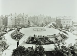 Boundary Estate: Arnold Circus, Blick auf öffentliche Gärten und Wohnungen, London