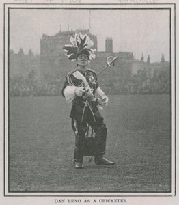Dan Leno als Cricketspieler von English Photographer