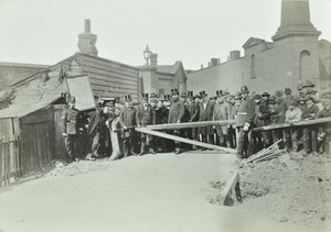 Eastferry Road: Befreiung von Lott, 1885
