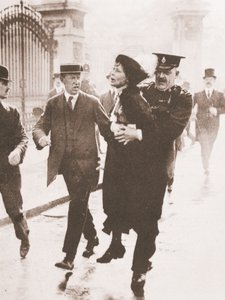 Emmeline Pankhursts Verhaftung vor dem Buckingham Palace, als sie versuchte, den König zu petitionieren, 21. Mai 1914