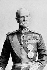 Feldmarschall Lord Roberts (1832-1914) in voller Montur, ca. 1895